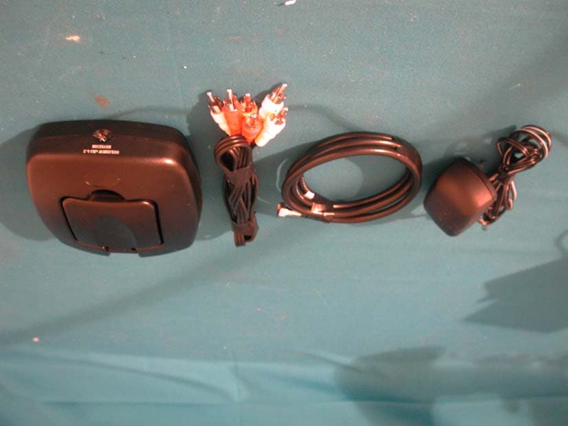A/V Sender - FCC ID NGVAWV398RX - Airwave Technologies Inc (2)