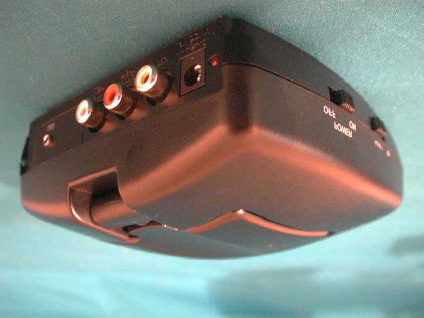 A/V Sender - FCC ID NGVAWV398TX - Airwave Technologies Inc (2)