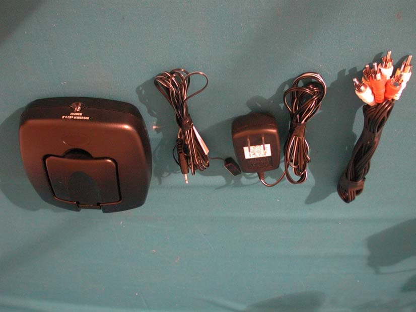 A/V Sender - FCC ID NGVAWV398TX - Airwave Technologies Inc (1)
