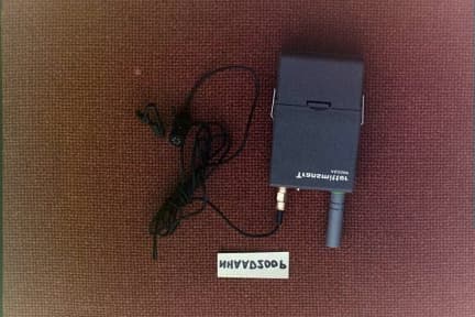 Belt clip wireless microphone - FCC ID NHAAD200P - Add Electronics Co Ltd (3)