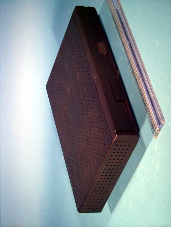 JBC - Part 15 Class B Computing Device/Personal Computer - FCC ID NJZNTFPSMSFD11NT - Neon Technology Inc (3)