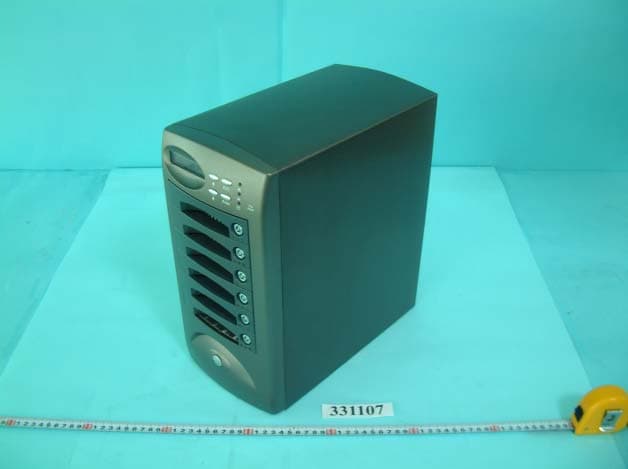 Disk Array - FCC ID NKF-ARENAEXIII - Maxtronic International Co Ltd (2)