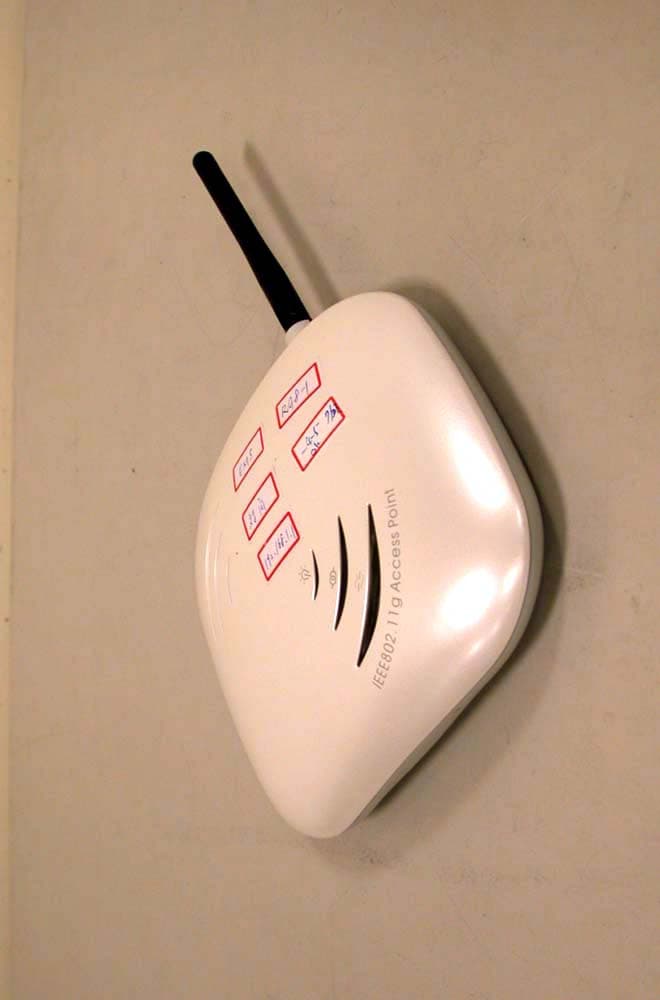 802.11g WLAN Access Point - FCC ID NKRAP300G - Wistron NeWeb Corporation