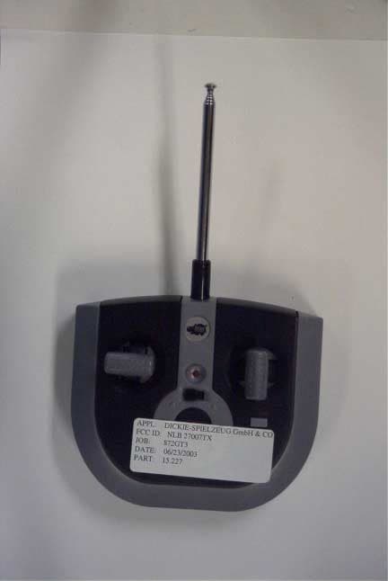 RC TOY TRANSMITTER - FCC ID NLB27007TX - Dickie Toys Hong Kong Ltd. (2)