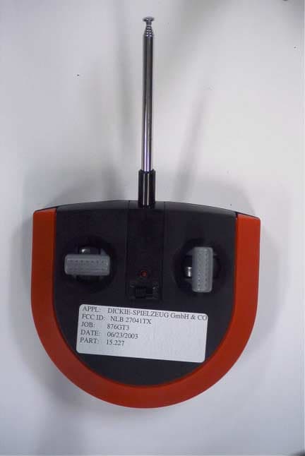 RC TOY TRANSMITTER - FCC ID NLB27041TX - Dickie Toys Hong Kong Ltd. (2)