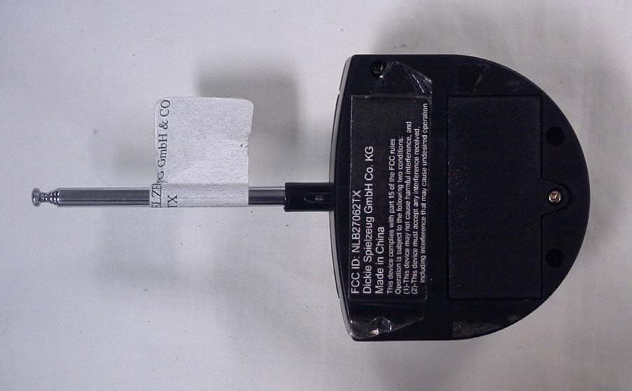 27 MHz Remote Control Transmitter - FCC ID NLB27062TX - Dickie Toys Hong Kong Ltd. (1)