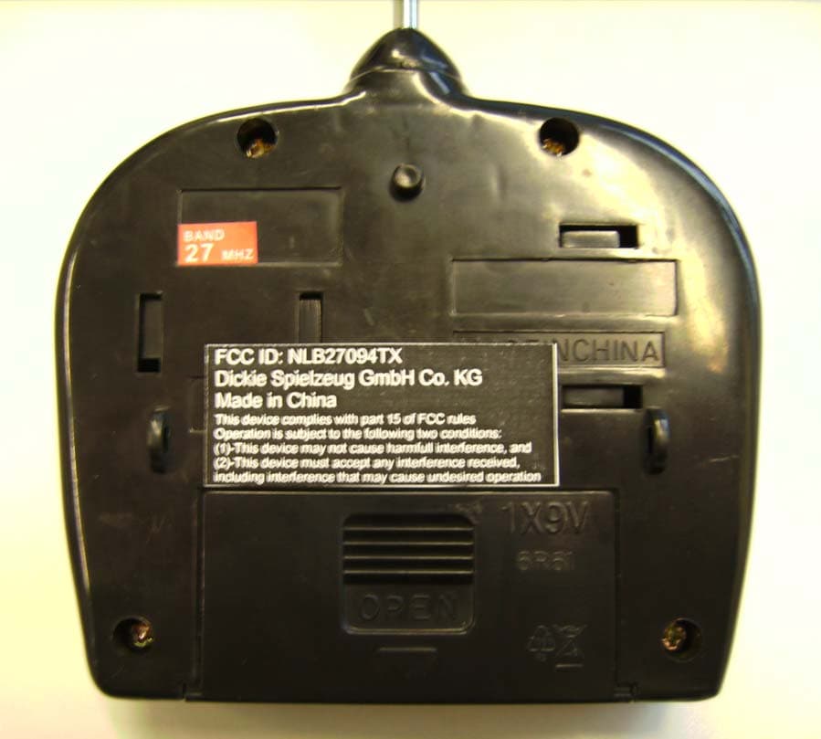 Remote Control Transmitter - FCC ID NLB27094TX - Dickie Toys Hong Kong Ltd. (2)