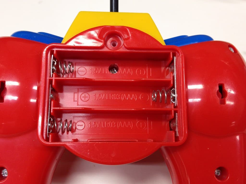 Low Power Transmitter (27.145MHz) - FCC ID NLB27195TX - Dickie Toys Hong Kong Ltd.