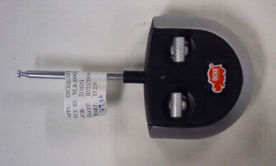 49 MHz REMOTE CONTROL TRANSMITTER - FCC ID NLB49005TX - Dickie Toys Hong Kong Ltd. (2)
