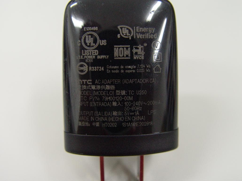 Smartphone - FCC ID NM80P8B200 - HTC Corporation (2)