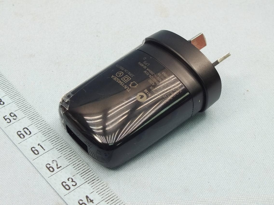 Smartphone - FCC ID NM80PKX200 - HTC Corporation (3)
