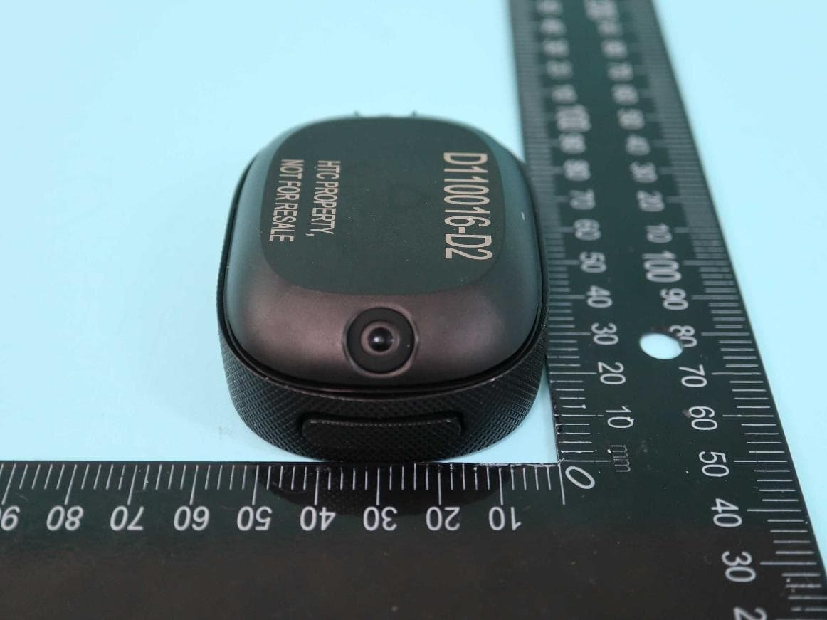 Tracker - FCC ID NM82QBP100 - HTC Corporation (5)