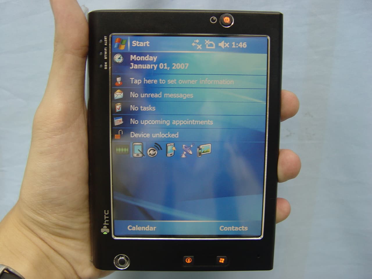 Pocket PC Phone - FCC ID NM8ATHE100 - HTC Corporation