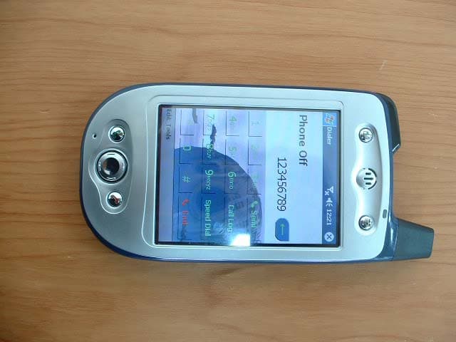 Dual-Band CDMA Wireless PDA Phone (CDMA/PCS CDMA) - FCC ID NM8FALCON - HTC Corporation (2)