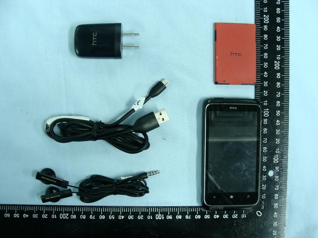 Windows Phone - FCC ID NM8PC40210 - HTC Corporation (2)