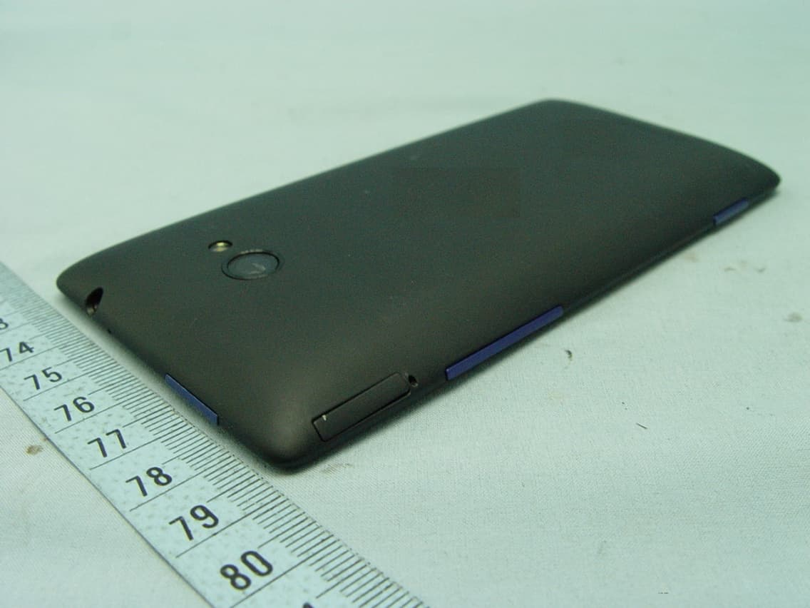WINDOWS PHONE - FCC ID NM8PM23100 - HTC Corporation (5)