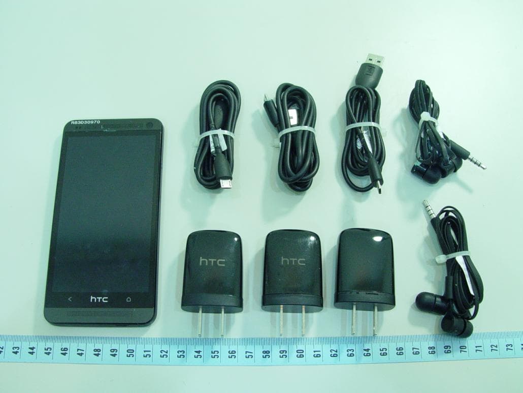 Smartphone - FCC ID NM8PN07100 - HTC Corporation