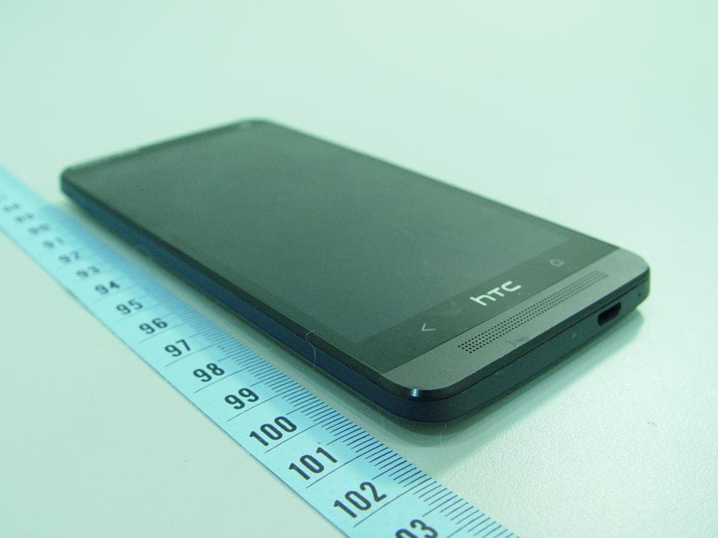 Smartphone - FCC ID NM8PN07130 - HTC Corporation (4)