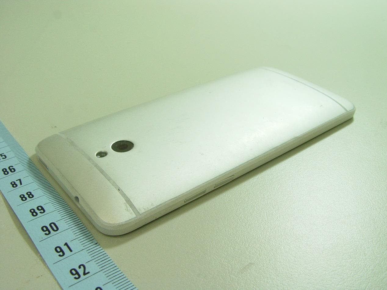 Smartphone - FCC ID NM8PO58200 - HTC Corporation (2)