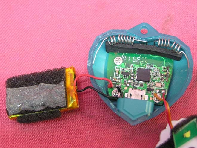 BFF Gemz - FCC ID NMTBFF-01 - IDT Technology Limited (3)