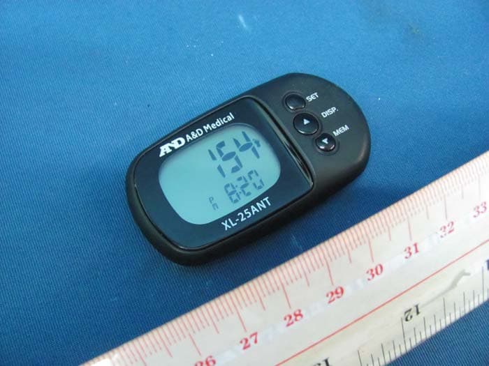 3D Pedmeter with 2.4GHz ANT - FCC ID NMTPE981 - IDT Technology Limited (1)