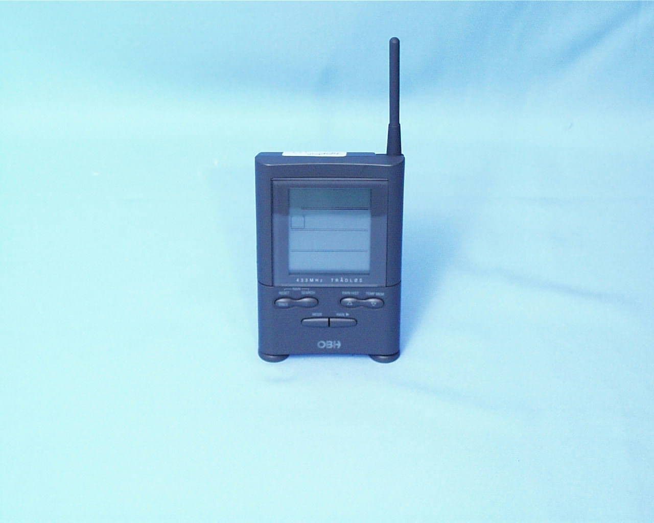 Remote Rain Gauge Receiver - FCC ID NMTRGR122-01 - IDT Technology Limited