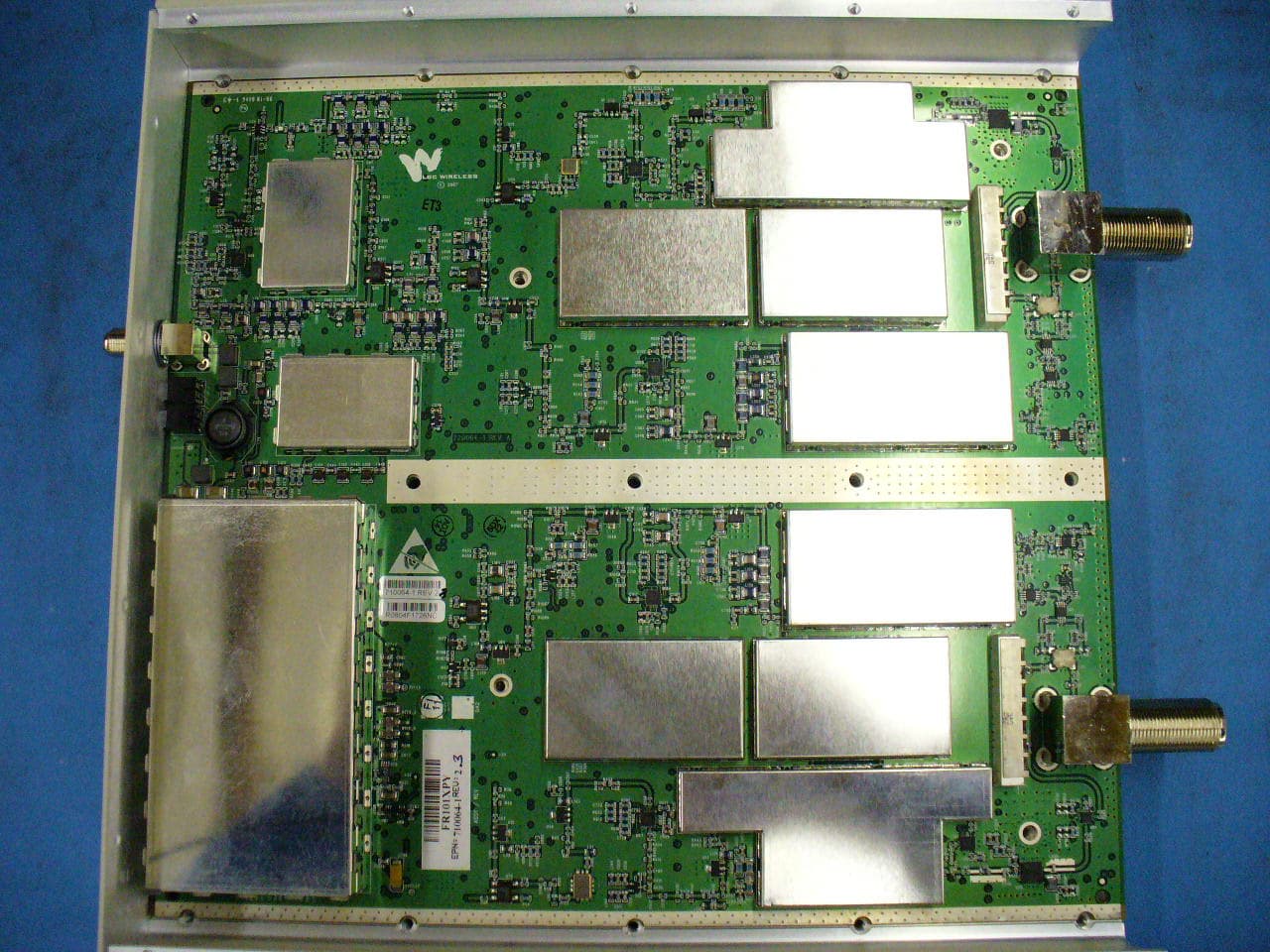 InterReach� Fusion Remote Access Unit - FCC ID NOO-F0064-111 - ADC Telecommunications Inc.
