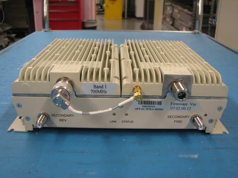 Spectrum 700 Path 2/HP-AWS Path 2 SRAU - FCC ID NOO-S2197-011 - ADC Telecommunications Inc. (2)