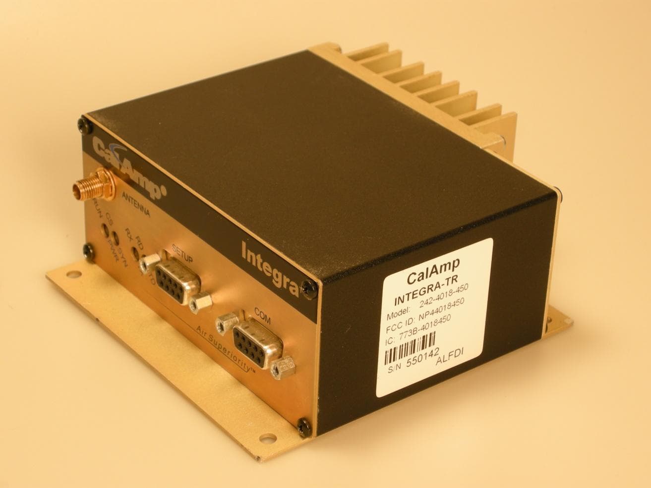 Integra VHF Wireless Radio Modem - FCC ID NP44018450 - CalAmp Wireless Networks Corporation