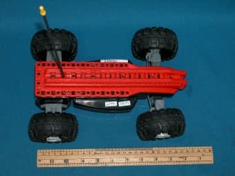 RC Car - FCC ID NPI51626 - LEGO Systems Inc (3)