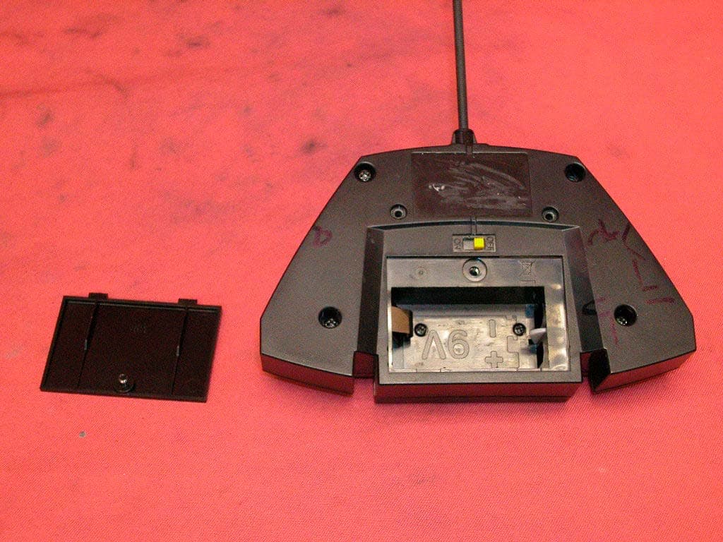 RC Car - FCC ID NPI57823 - LEGO Systems Inc (2)