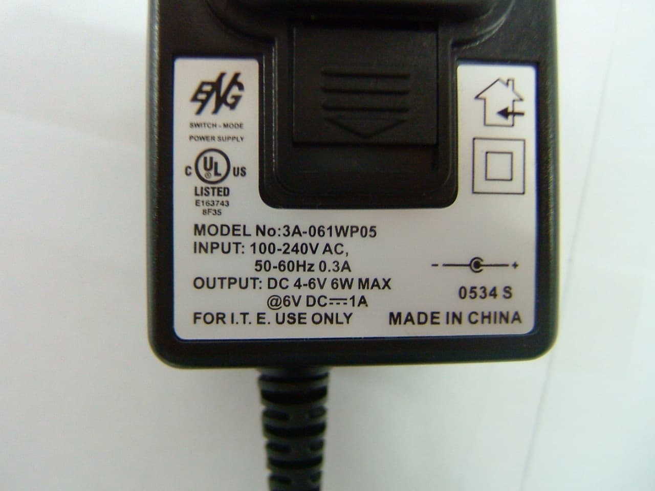 GSM850/PCS1900 Dual Band WLL Terminal - FCC ID NPQFGD8800 - Telian Corporation (2)