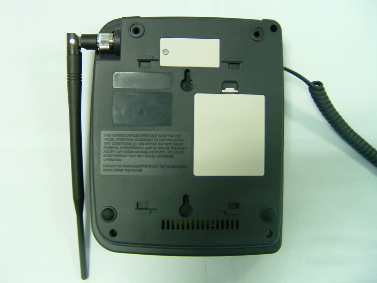 GSM850/PCS1900 Dual Band WLL Terminal - FCC ID NPQFX2000XG - Telian Corporation (4)