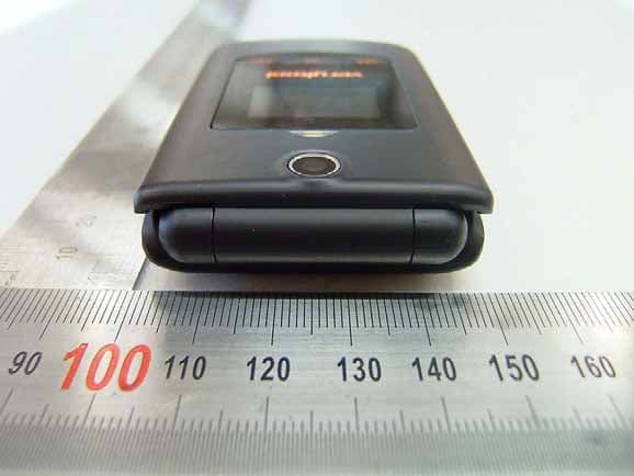 Quad-Band GSM/GPRS Handset with Bluetooth - FCC ID NPQMGQ7180 - Telian Corporation (3)