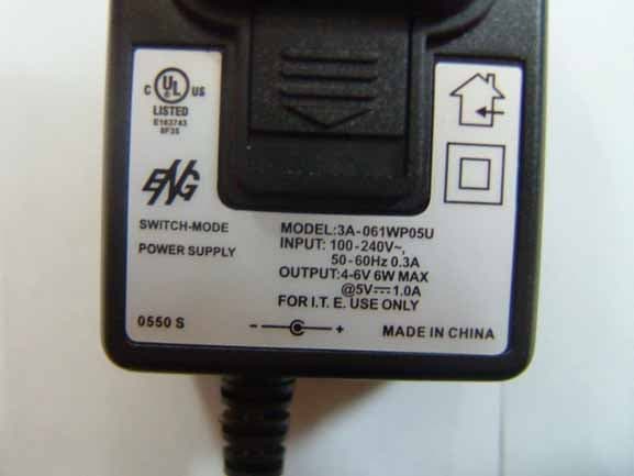 Phone Base with 900MHz Transmitter - FCC ID NPQRFM2000L - Telian Corporation (2)