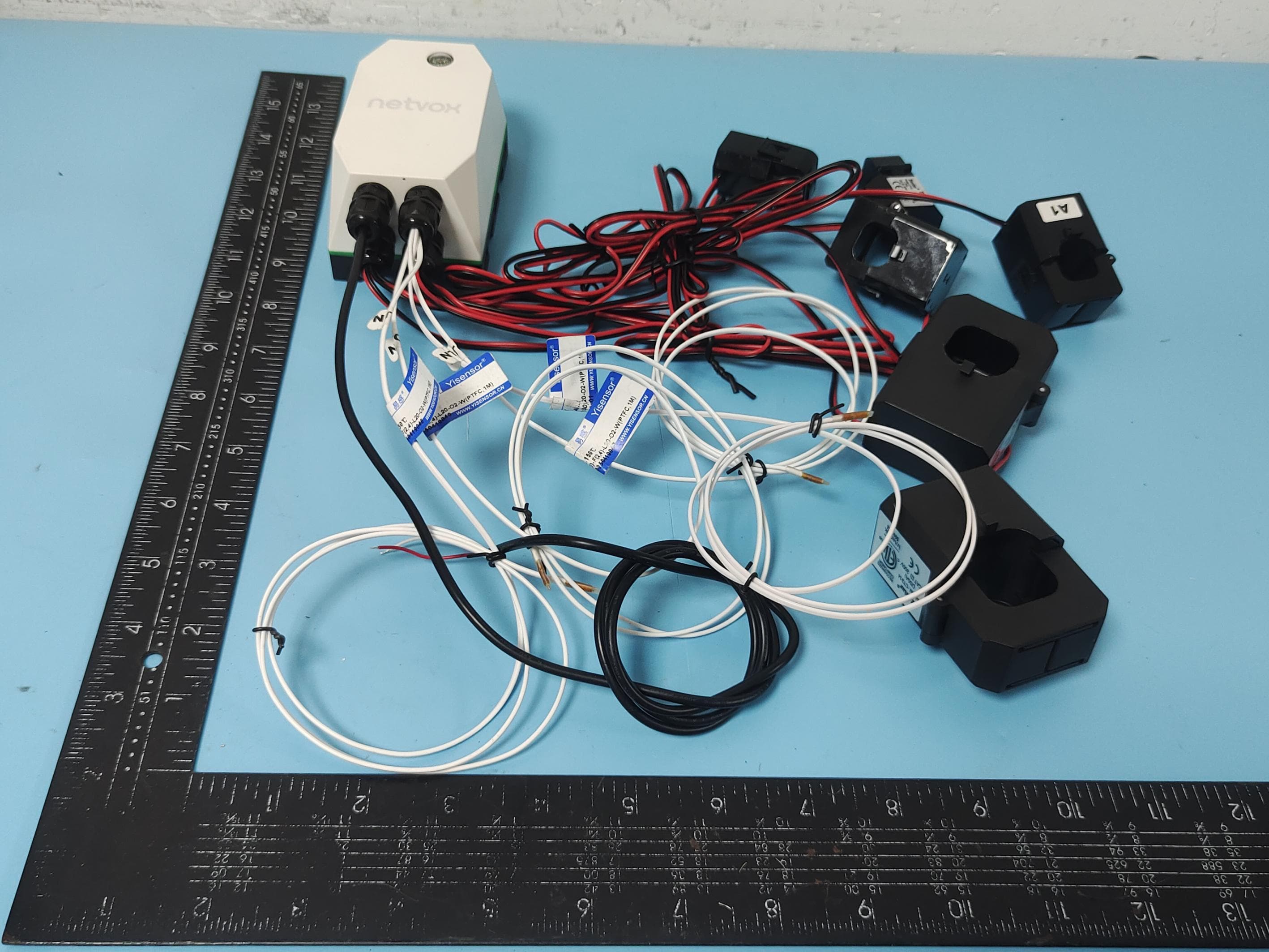 Wireless multifunctional sensor - FCC ID NRH-LR-R900NA - Netvox Technology Co Ltd