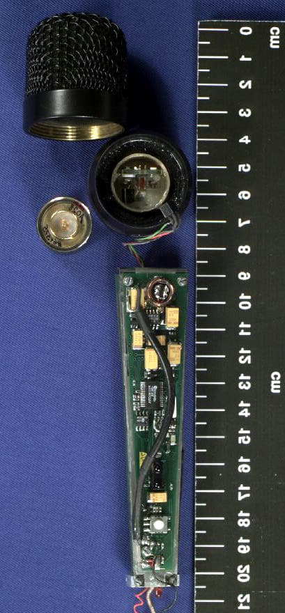 Hand Held Radio Microphone - FCC ID NRKHXIR - Audio Limited