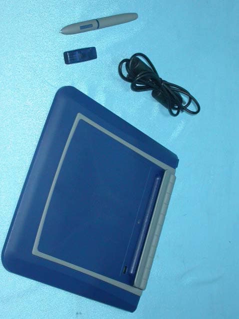 Bluetooth Tablet - FCC ID NRQRMKT05 - Aiptek International Inc