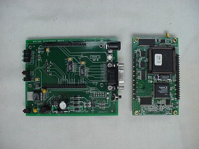 900 MHz Spead Spectrum Module - FCC ID NS901P6 - Microhard Systems Inc