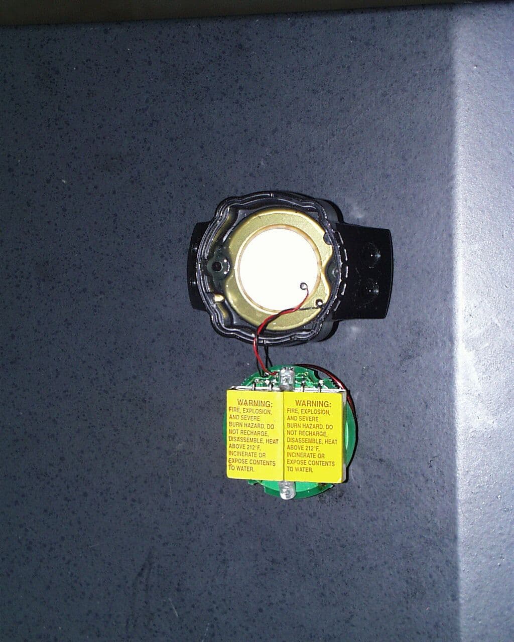UHF Transmitter - FCC ID NSNEMSWPRFA - G4S Justice Services Canada, Inc.