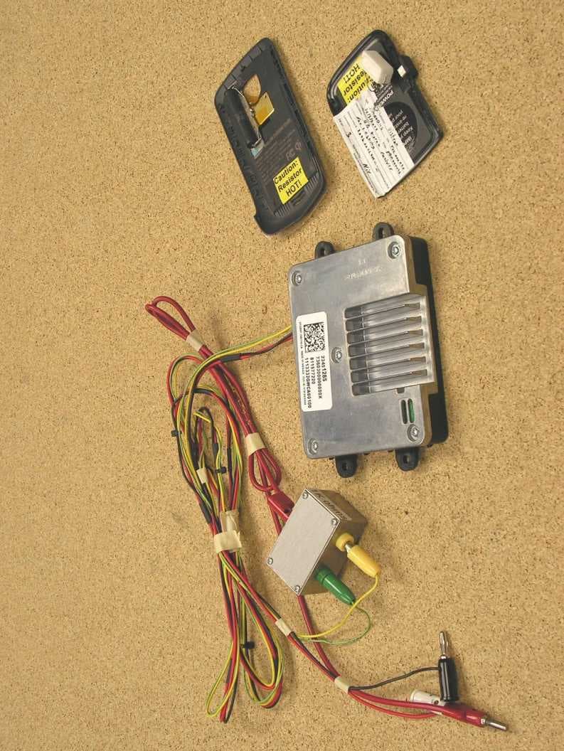 Wireless Charger for Vehicle - FCC ID NT8-14WCSCB - Visteon Corporation