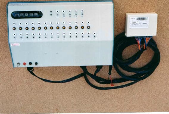 TCSM RKE Receiver - FCC ID NT8-15K602-TCSM - Visteon Corporation (5)
