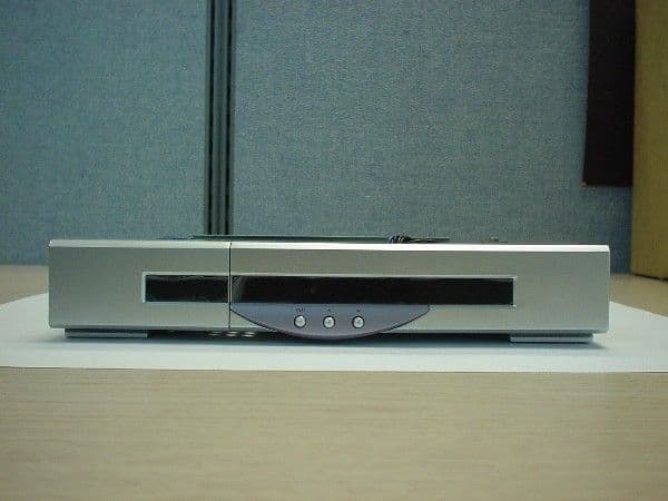 Digital Satellite Receiver - FCC ID NU2UVR-100N - Handan BroadInfoCom