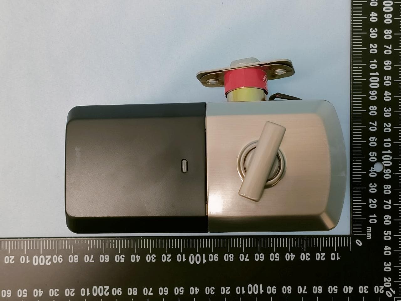 WI-FI SMART LOCK - FCC ID NUL-9490 - Spectrum Brands, Inc. (2)