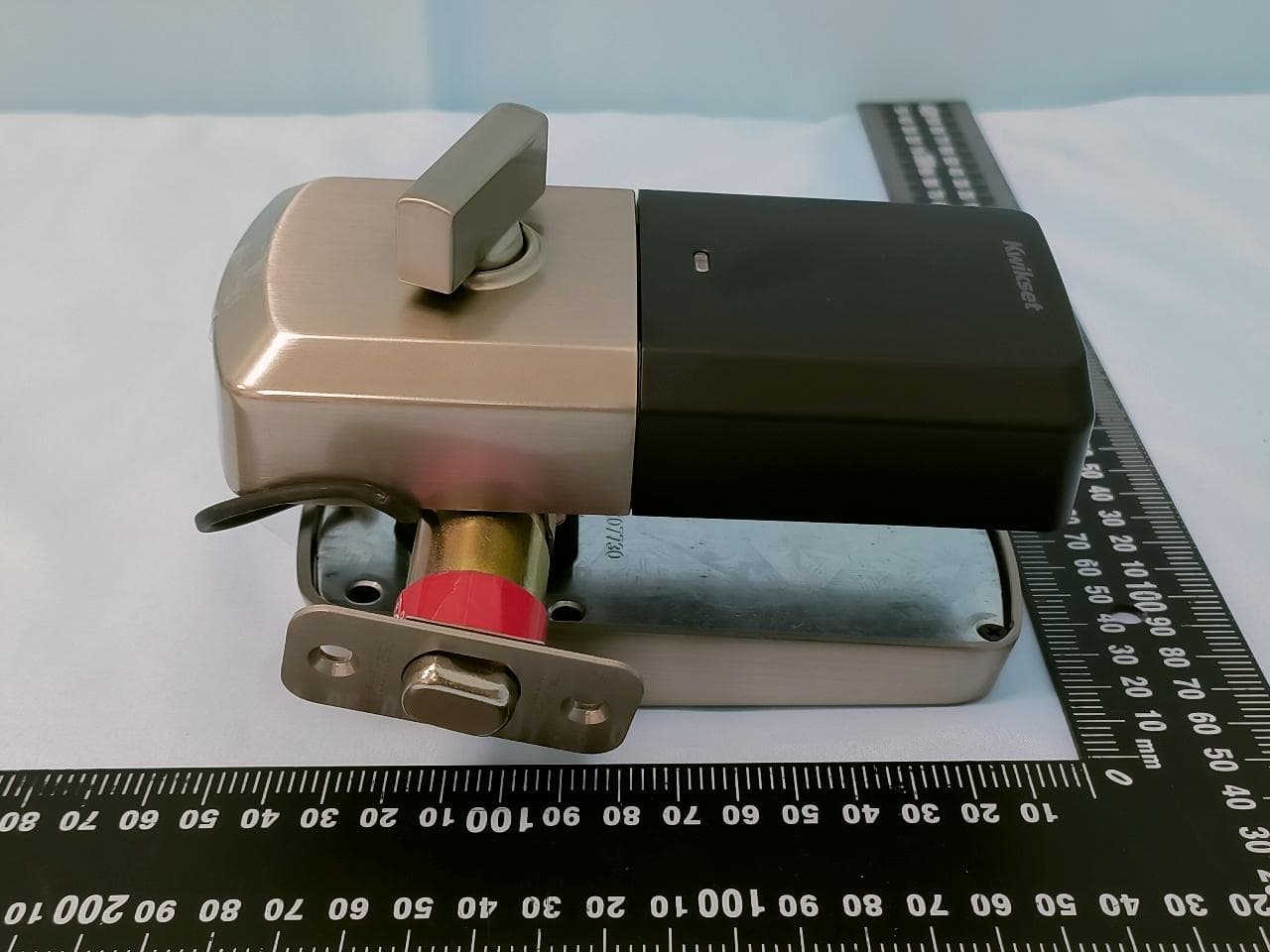 WI-FI SMART LOCK - FCC ID NUL-9490 - Spectrum Brands, Inc. (5)