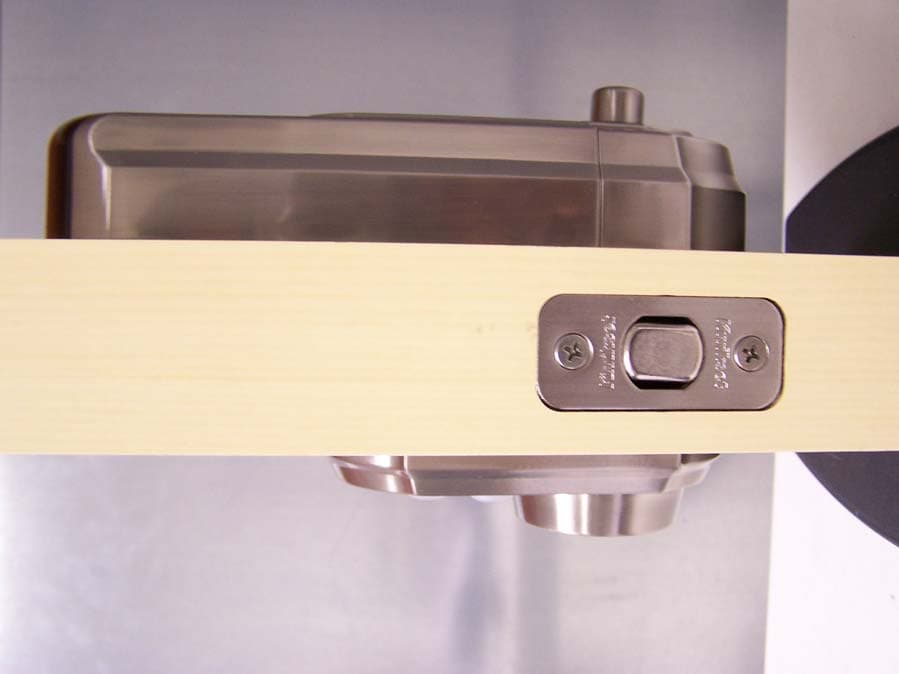Wireless Entry Lock for Home Automation - FCC ID NUL5024095ZWV - Spectrum Brands, Inc. (2)
