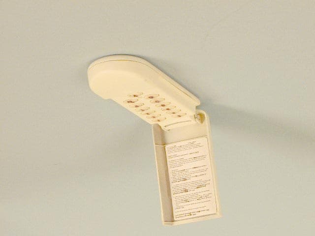 Security Keypad Transmitter - FCC ID NUL898 - Spectrum Brands, Inc.