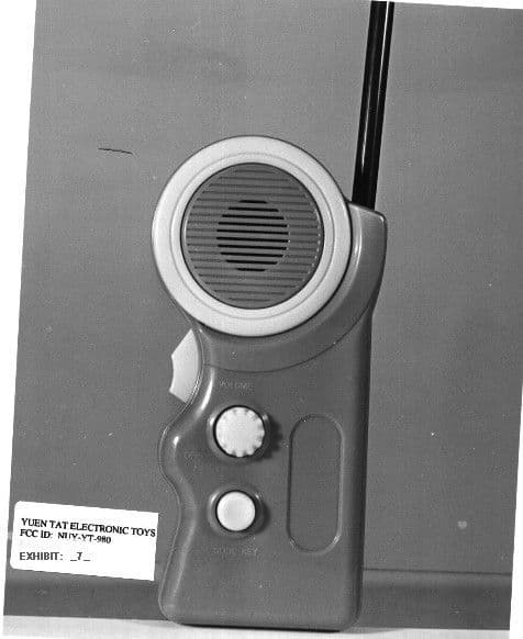 49 MHZ WALKIE TALKIE - TRANSMITTER - FCC ID NUY-YT-980 - Yuen Tat Electronic Toys Manufactory Limited