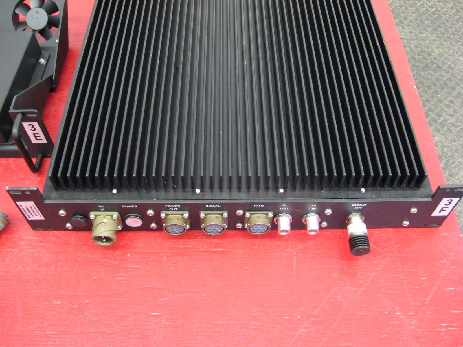 Bidirectional Amplifier - FCC ID NVRCS12-555-400 - Westell, Inc. (3)