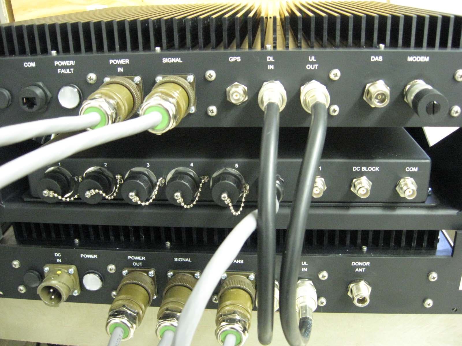 Bidirectional Amplifier - FCC ID NVRCS12-555-400 - Westell, Inc. (5)